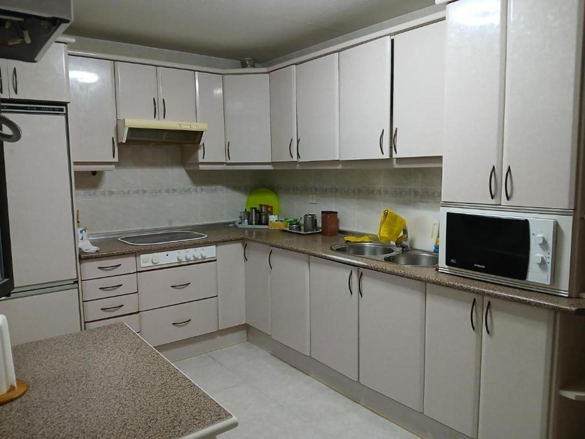 In Guest - Cuarto Privado Doble En